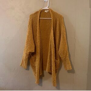 UMGEE OVERSIZED MUSTARD CARDIGAN